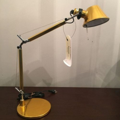 Artemide Tolomeo Micro Tavolo | Lampy Artemide dostępne stacjonarnie w Warszawie oraz na strefalamp.pl